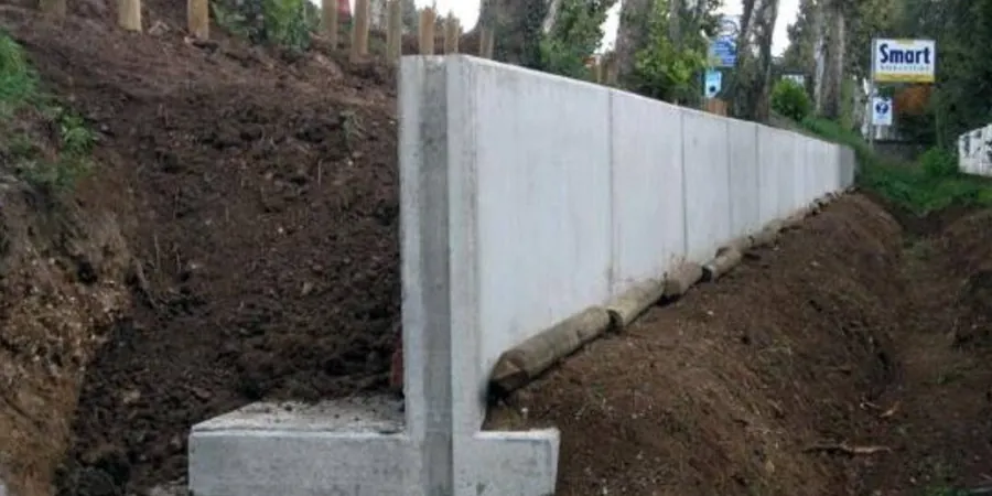 Illustrative image of Retaining wall design in Santa Ana